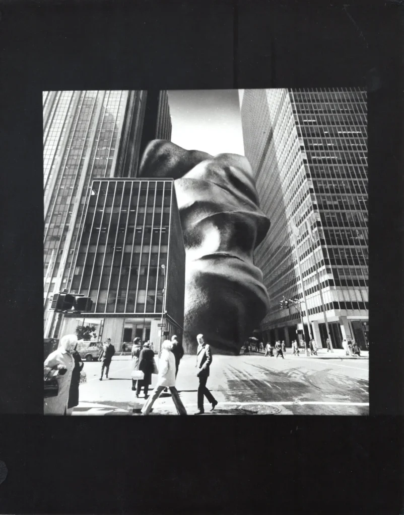 immagine per Antropoammonite: parte di un edificio urbano ad accentuata simbologia (A), 1975-76, fotomontaggio. Courtesy Archivio Francesco Somaini / Fondazione Francesco Somaini Scultore ETS