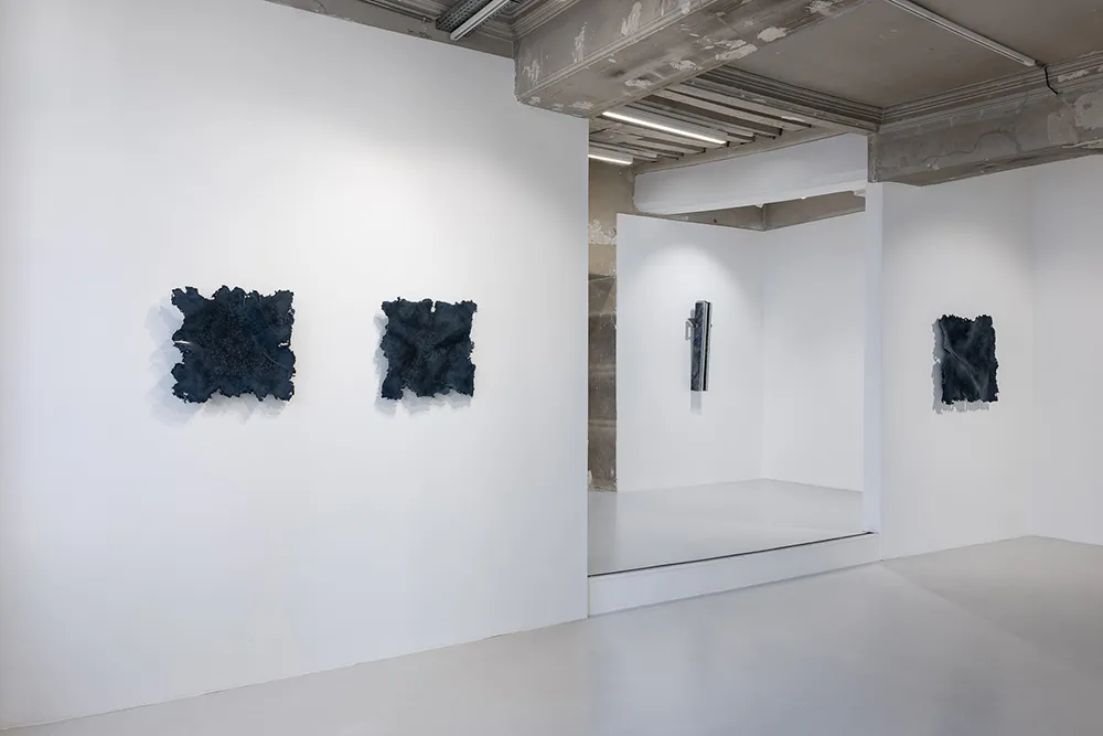 immagine per Arcangelo Sassolino, Aux abords du séisme – exhibition view, 2026, GALLERIA CONTINUA, Paris (C) Hafid Lhachmi - ADAGP Paris