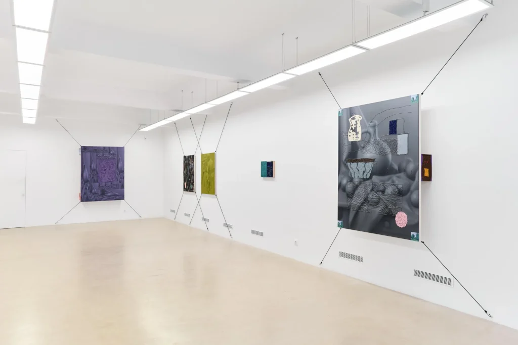immagine per Max Freund e Paul Riedmüller: Guided Hands, installation view, Horizont Gallery, Budapest. Photo Dávid Bíró