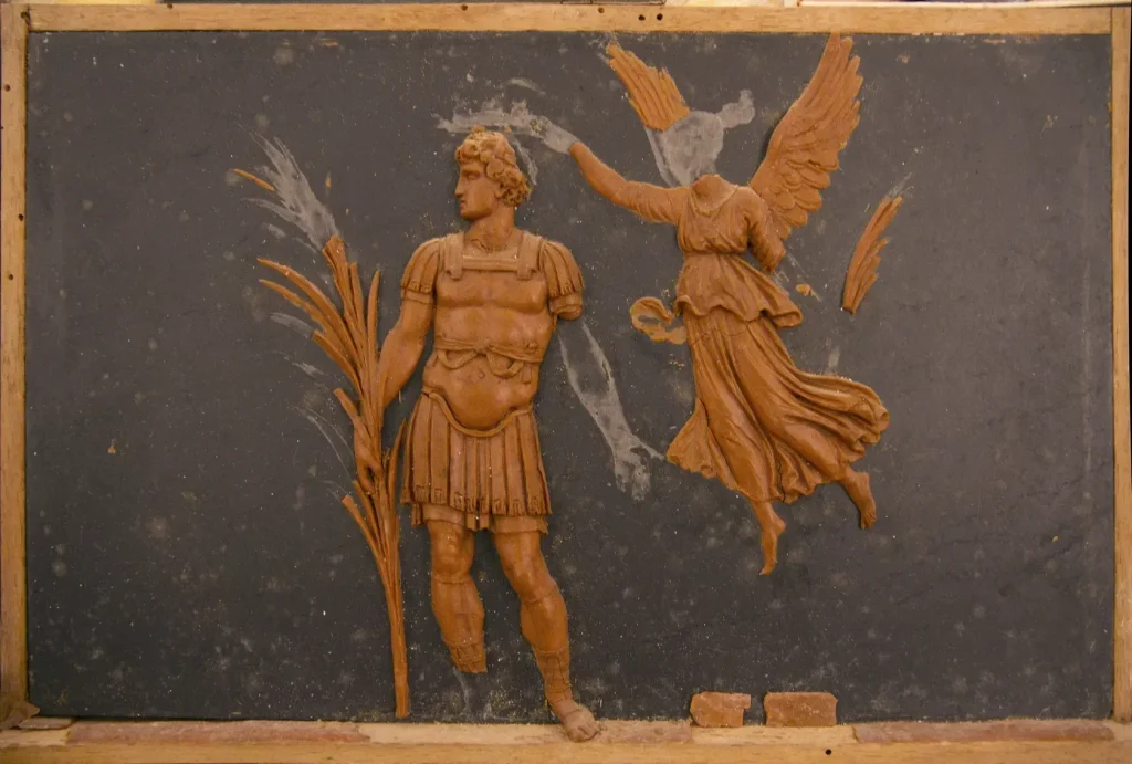 immagine per raccolta fondi Museo Gypsotheca Antonio Canova: Tre piccoli modelli in cera rossa su ardesia del monumento funebre dedicato a Horatio Nelson