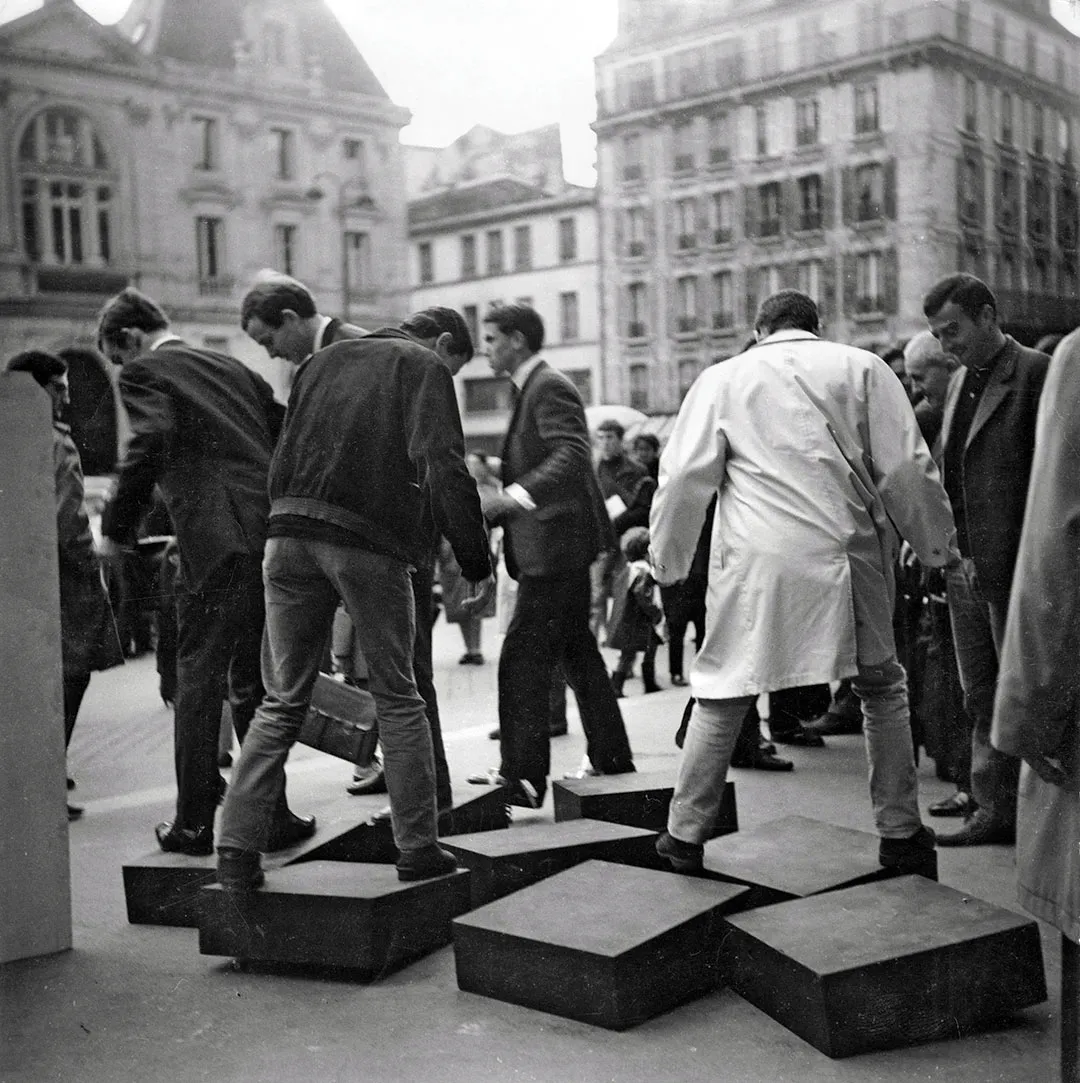 immagine per GRAV -Une journée dans la rue 1966 -J. Le Parc- ph. Le Parc Atelier