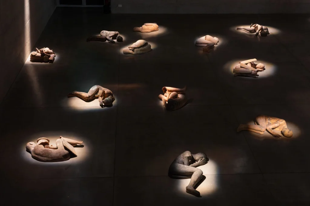immagine per Mimmo Paladino, I Dormienti. Palazzo Citterio - Ph. Lorenzo Palmieri