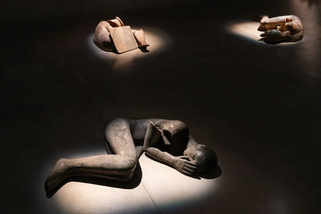immagine per Mimmo Paladino, I Dormienti. Palazzo Citterio - Ph. Lorenzo Palmieri
