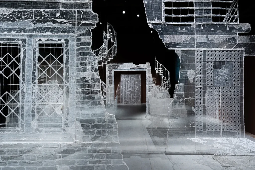 immagine per Geographies of Distance: Remembering Home
