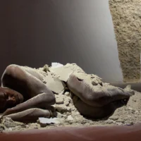immagine per La Dark Age di Carlos Martiel alla Rubin Foundation di New York