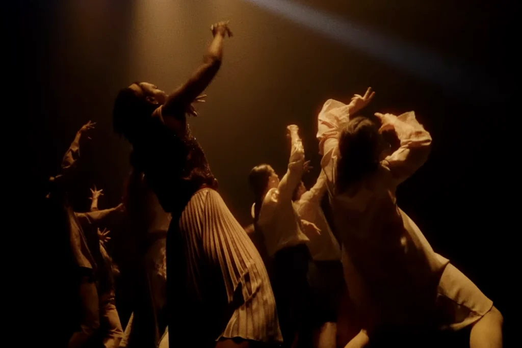 immagine per In The Brain di Hofesh Shechter. Torinodanza 2026