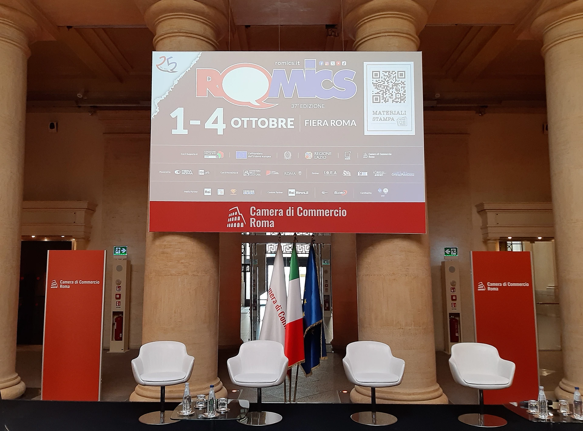 immagine per L'imponente sala del Tempio di Vibia Sabina e Adriano a Roma ha fatto da cornice alla presentazione della 37ª edizione del Romic. Ph. Luca Martusciello