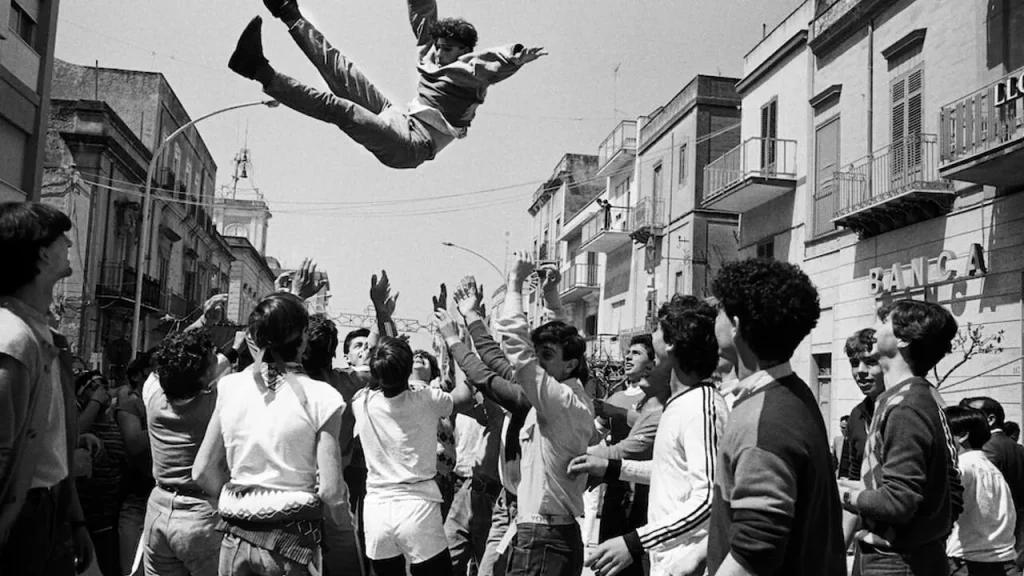 immagine per Letizia Battaglia - Domenica di Pasqua - Ribera, 1984