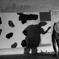 immagine per Ugo Mulas e Jasper John. Fotografia come atto critico, Il fotografo, il pittore, il suo studio e l’opera.