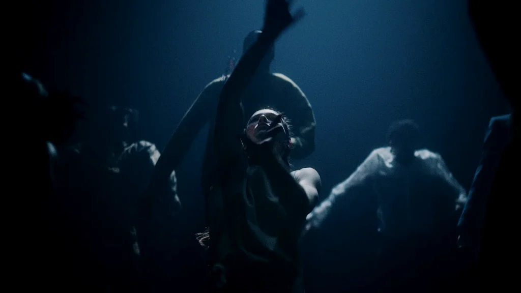 immagine per Torinodanza 2026. In The Brain, tra rave e rito