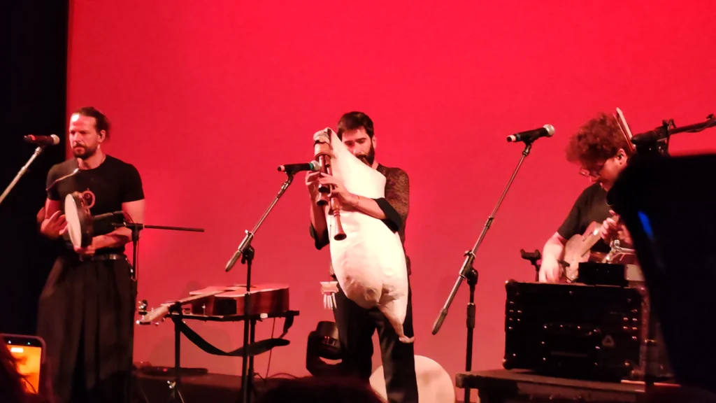 immagine per Mater Nullius. Il concerto ancestrale, il rito collettivo di Davide Ambrogio