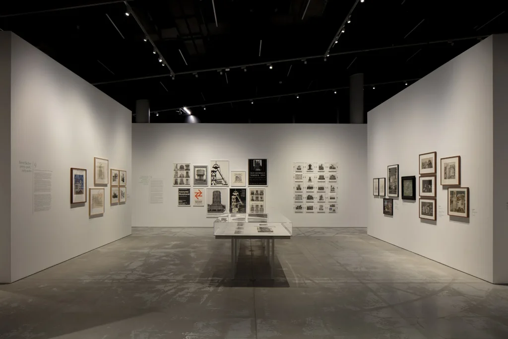 immagine per Bernd & Hilla Becher. Storia di un Metodo, exhibition view. Fondazione MAST