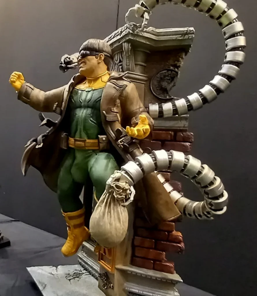 immagine per Statuetta da collezione di Dottor Octopus esposta in Villains. Le radici del male. Ph. Paolo Di Pasquale