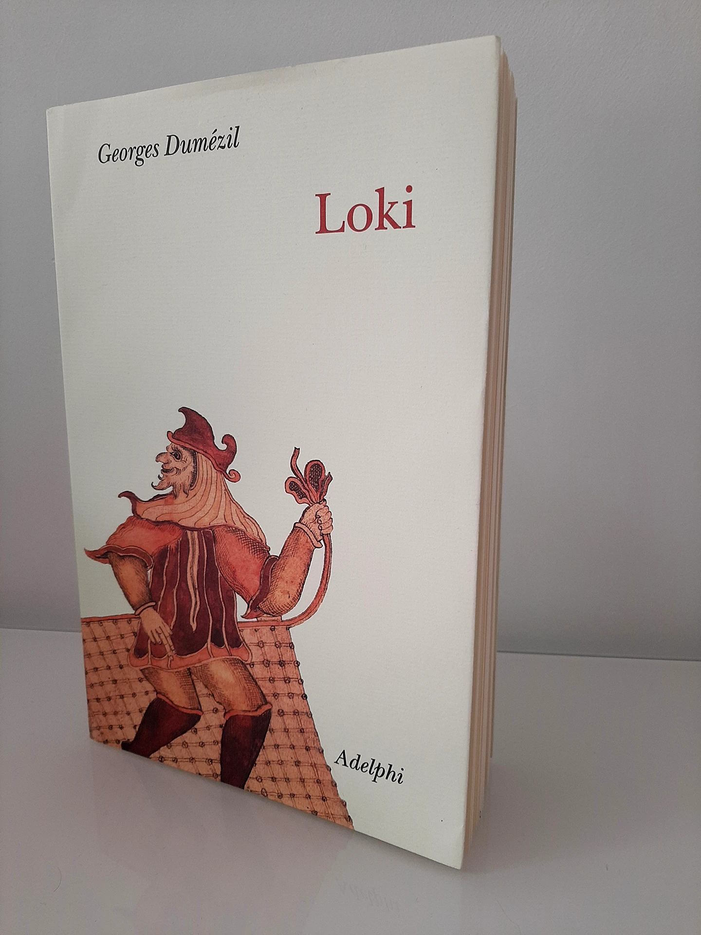 immagine per Copertina del saggio Loki di George Dumézil, pubblicato in Italia dall'Adelphi