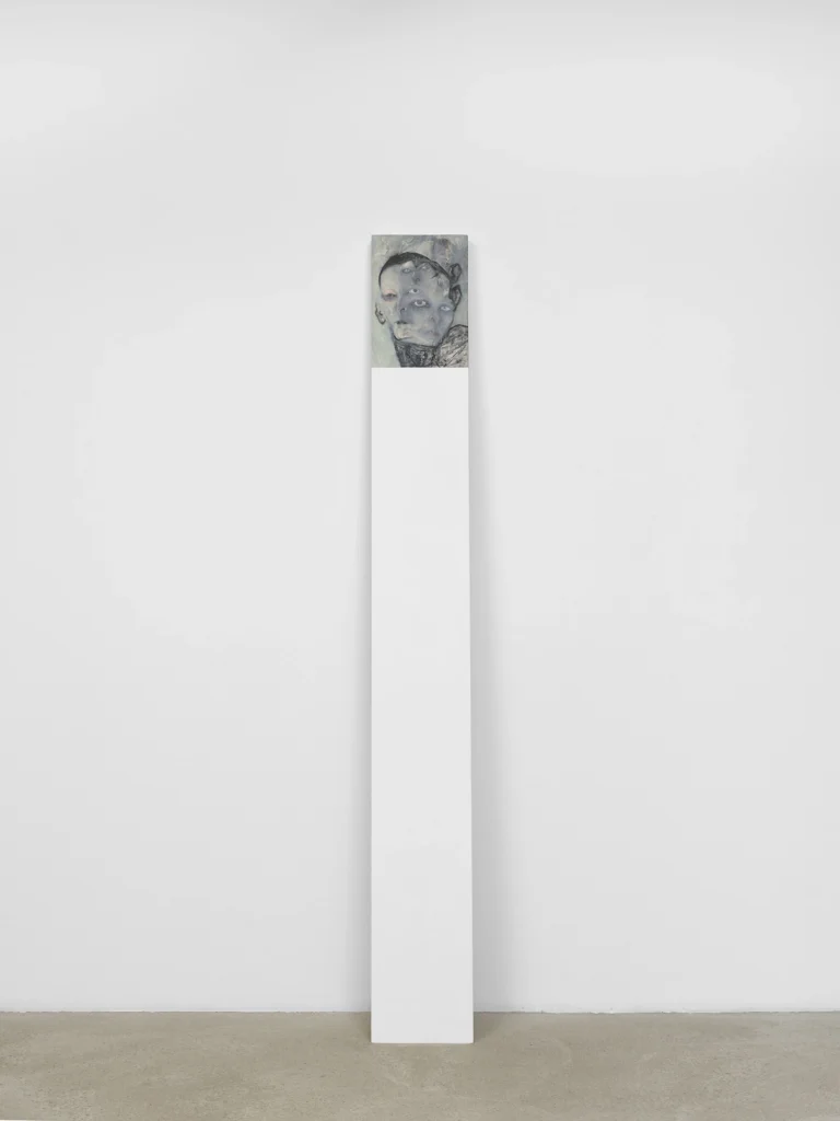 immagine per Untitled, 2026, oil on ground wood. Courtesy the artist and Galerie Molitor, Berlin. Photo by Marjorie Brunet Plaza.