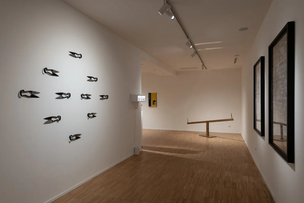 immagine per A che gioco stiamo giocando? - Galleria Gilda Lavia, installation view -ph Giulia Benni