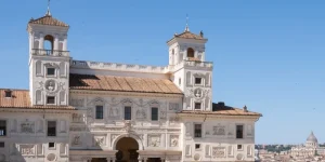 immagine per Villa Medici apre il concorso annuale per selezionare i sedici borsisti della promozione 2027-2028